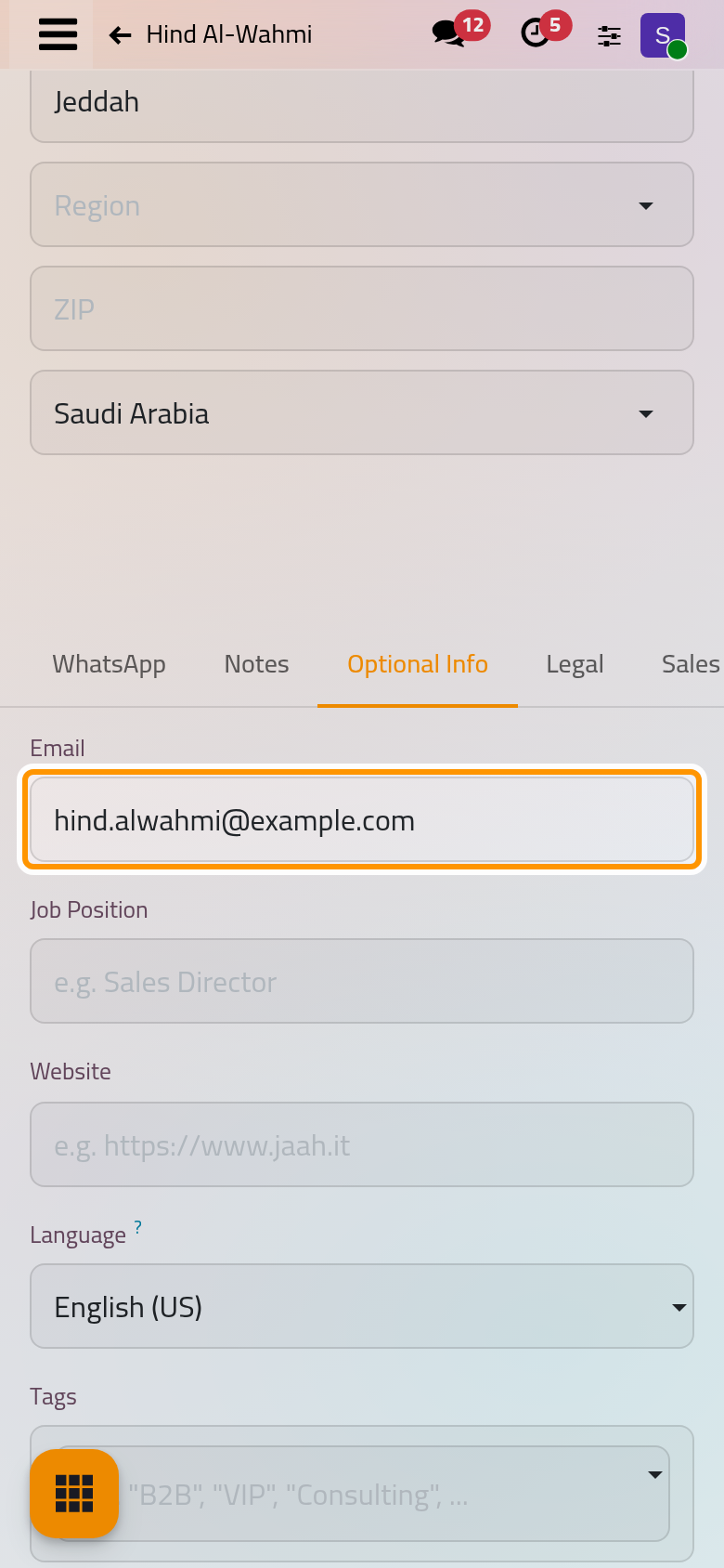 The client's e-mail, which becomes her login, and her language, in which the invitation is written.
